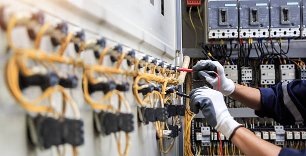 Professional Electrician technician working in Pearland, TX